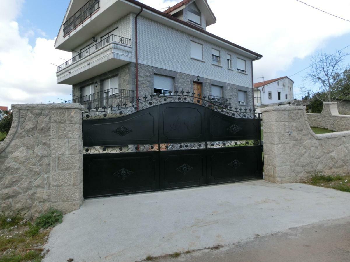 Alojamiento Extrahotelero Casa Ernestina Castillo  Luaran gambar